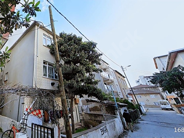 TOPSELVİ MAHALLESİNDE MERKEZİ KONUMDA 165m² SATILIK ARSA - Görsel 2