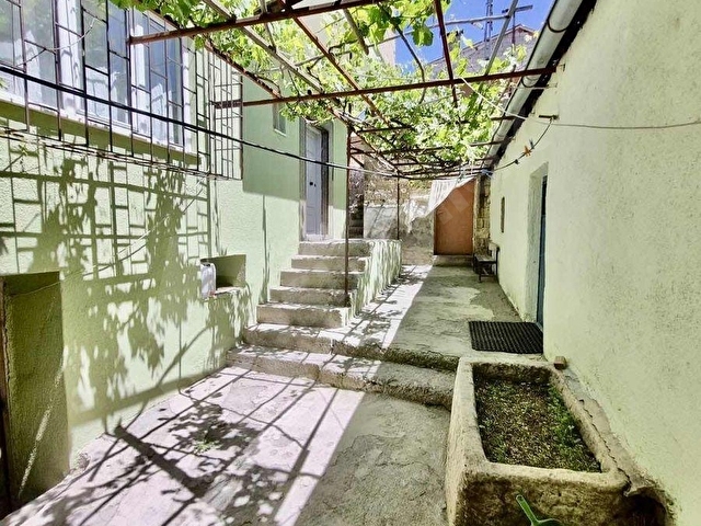 DAİRE TAKASINA AÇIK MÜSTAKİL EV - Görsel 15
