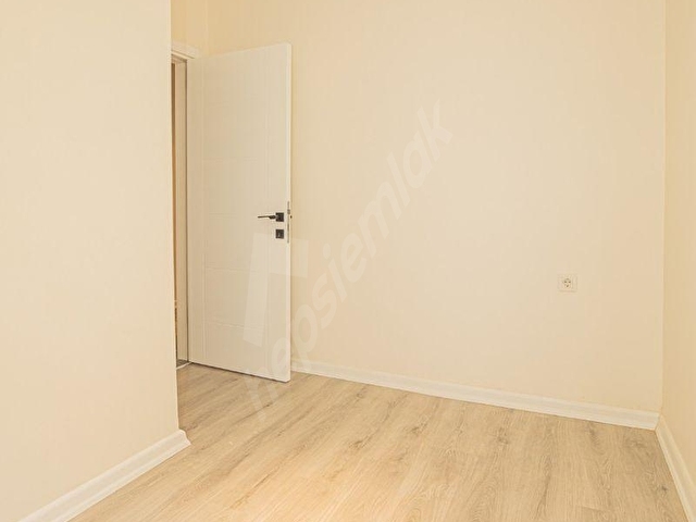Güzelyalıda İçi Ful Tadilatlı ARAKAT SATILIK 3+1 DAİRE - Görsel 15
