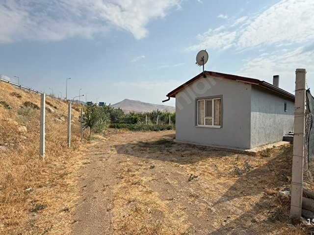 ÖZ GAYE EMLAKTAN DEVELİ GÜNEYAŞAĞI MAHALLESİ DOLAP MEVKİNDE SATILIK BAĞ EVİ - Görsel 5