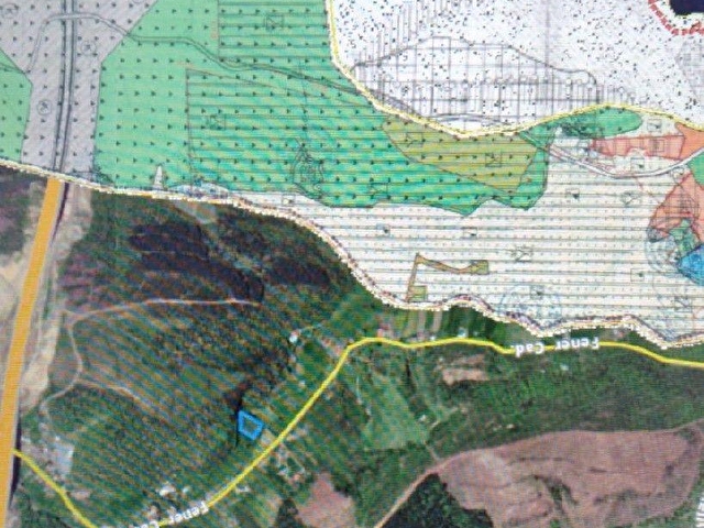 Anadolu Feneri Yolkenari Icinde Kayit Belgeli Yapisi Ile Arsa 116017 50 Hurriyet Emlak