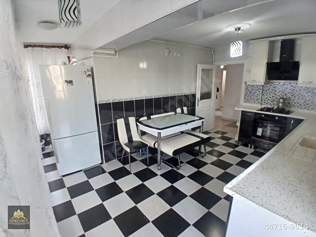 GÖKÇEBEYDEN MİSKETTE 4+1 ULTRA LÜX YAPILI 280m2 ÇİFT BANYO ÇİFT MUTFAK MANZARALI!!! - Görsel 5