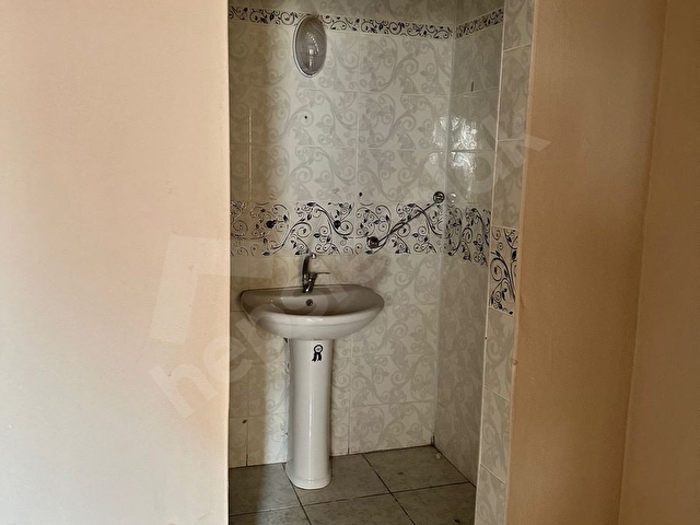 3+1 200 metre kare ön cephe daire  6 yıllık satılık daire - Görsel 7