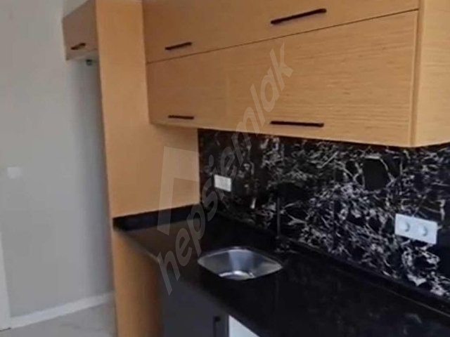 Oksijen Park Sitesinde 1+1 Acil Satılık Daire - Görsel 5