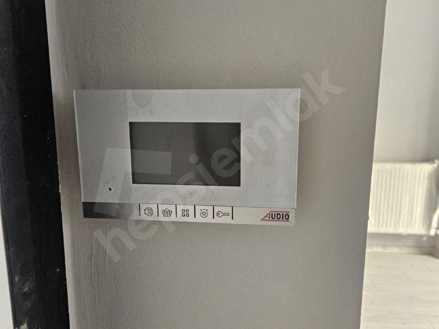 manisa muradiye mahallesinde merkezi konumda 1+1 satılık daire - Görsel 13