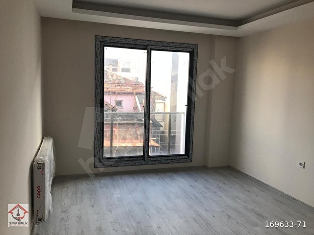 HÜRRİYET MAHALLESİNDE ARA KAT 2+1 ASANSÖRLÜ GENİŞ DAİRE - Görsel 21