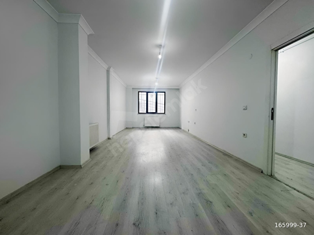 ÜMRANİYE ÇAKMAK MAH.DE GENİŞ KULLANIŞLI 1+1 DAİRE - Görsel 2