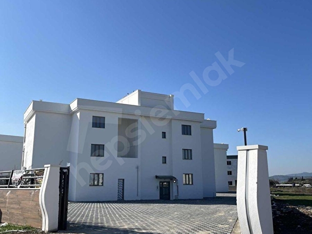 Muradiye Mh. Villalar Bölgesinde 1+1 Havuzlu Sıfır Daire - Görsel 10