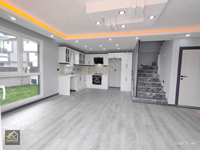 YENİÇİFTLİKTE KÖŞEBAŞI DENİZ MANZ. 4+1 LÜKS VİLLA KARTALLARDAN. - Görsel 11