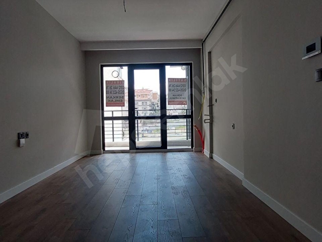 SERKANDAN BİRLİK TESK HOTEL YAKINI 1+1  ASANSÖRLÜ  BALKONLU  KONUT VE İŞ YERLERİ
