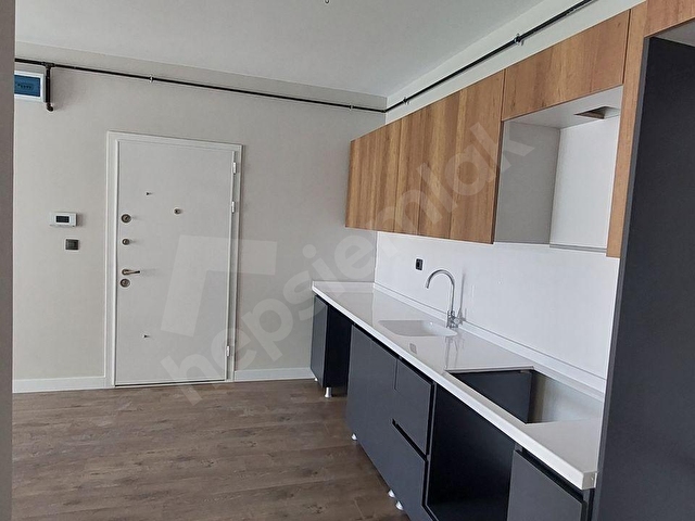 SERKANDAN BİRLİK TESK HOTEL YAKINI 1+1  ASANSÖRLÜ  BALKONLU  KONUT VE İŞ YERLERİ - Görsel 10