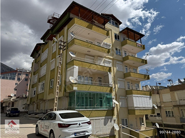 ALİ TOSUNDAN MERKEZİ KONUMDA MUHTEŞEM MANZARALI FUL YAPILI DAİRE