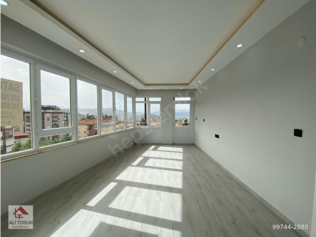 ALİ TOSUNDAN MERKEZİ KONUMDA MUHTEŞEM MANZARALI FUL YAPILI DAİRE - Görsel 7