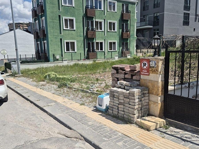 YAŞAMKENT CADDE ÜZERİ RUHSATLI SATILIK ARSA 213m2 - Görsel 25