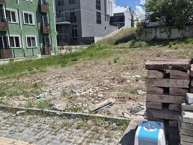 YAŞAMKENT CADDE ÜZERİ RUHSATLI SATILIK ARSA 213m2 - Görsel 22