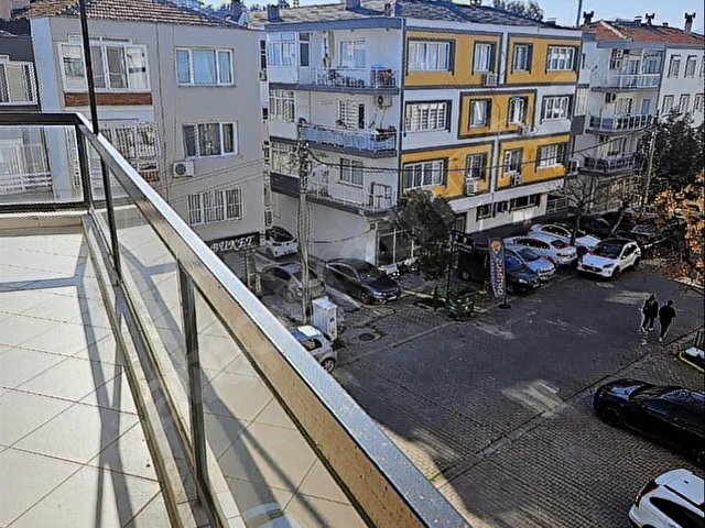 3+1 EŞYALI DOĞALGAZLI ARAKAT ÜÇYOL METRO YAKINI - Görsel 3
