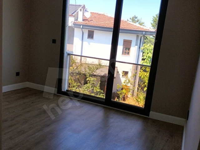 KUMBABA DA DENİZE VE PLAJA YAKIN HAVUZLU 225m2 5+1 KİRALIK VİLLA - Görsel 23