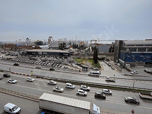 PENDİK VARYAP PLAZADA KİRALIK 116 M2 OFİS KATI - Görsel 3