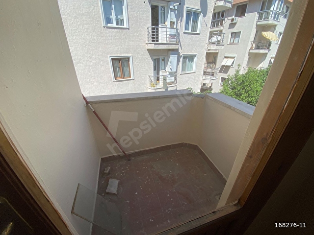 KÜÇÜKYALIDA KISMİ DENİZ MANZARALI 180 M² TERASLI 4+1 BAKIMLI - Görsel 20