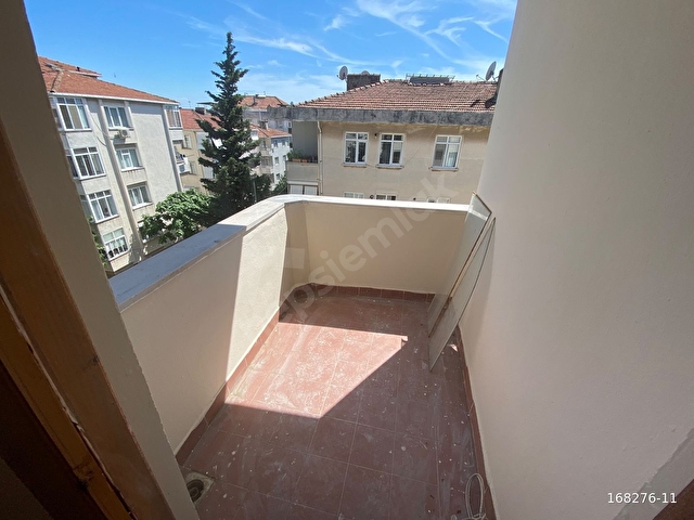 KÜÇÜKYALIDA KISMİ DENİZ MANZARALI 180 M² TERASLI 4+1 BAKIMLI - Görsel 5