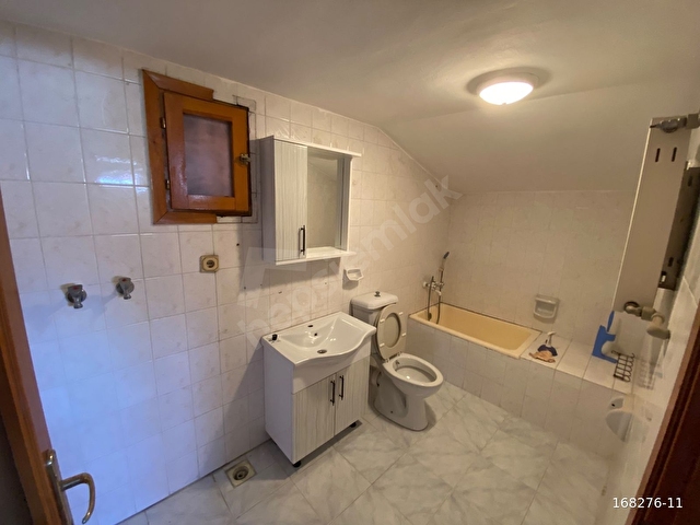 KÜÇÜKYALIDA KISMİ DENİZ MANZARALI 180 M² TERASLI 4+1 BAKIMLI - Görsel 27
