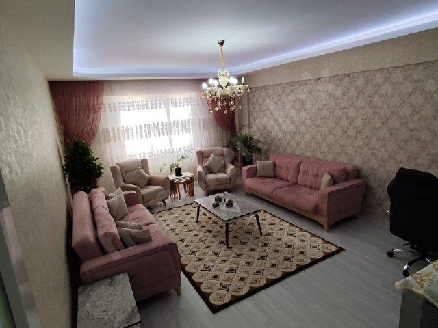 ERTUĞRULGAZİ MAHALLESİNDE ÇOK GÜZEL LOKASYONDA 3+1 SATILIK DAİRE - Görsel 24