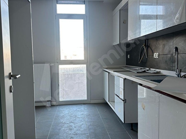 ERGÜVENDEN YEŞİLPINAR KİPTAŞ SİT TAPUSU HAZIR 3+1 105 M2 2.KAT - Görsel 12