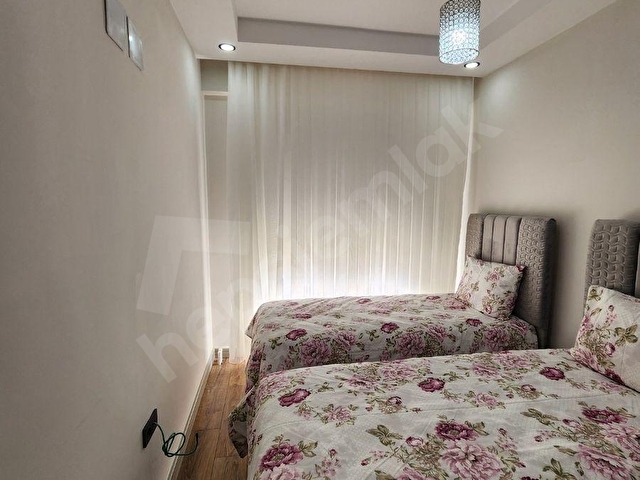 HAVUZLU SİTE İÇİNDE TAM DONANIMLI 2+1 DAİRE - Görsel 16