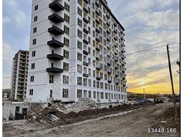 ^POLAT^ Satılık 1+1 EMPARADOR PURSAKLAR BULVARA CEPE