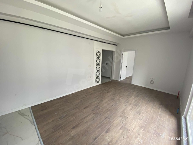 ÇAĞLAYAN VATAN CADDESİNDE ADLİYE YAKINI 1+1 70m2 SIFIR OFİS - Görsel 3