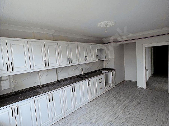 ARENADAN YENİCEDE MÜKEMMEL 4+1 DAİRE - Görsel 12