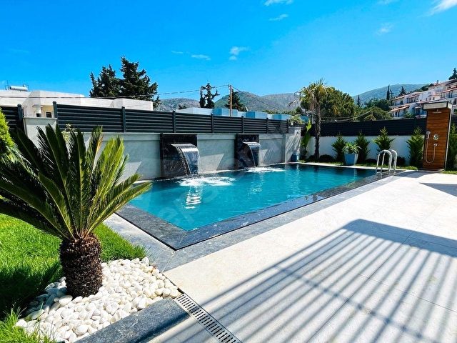 En Modern Villa ! Asansörlü, Denize 400 Metre Lüks Villa - Görsel 10