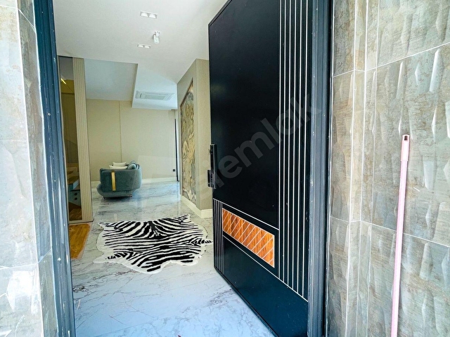 En Modern Villa ! Asansörlü, Denize 400 Metre Lüks Villa - Görsel 20