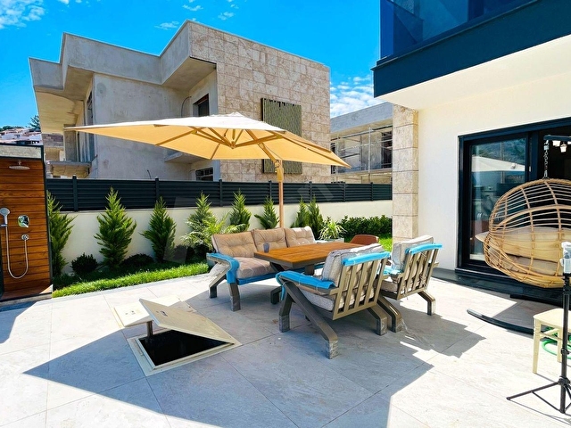 En Modern Villa ! Asansörlü, Denize 400 Metre Lüks Villa - Görsel 16