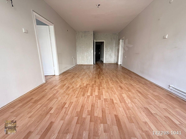 FATİH CAD ÜZERİ 3+1 ORTA KAT GÜNEY DOĞU CEPHE 120 M2 MANTOLAMALI - Görsel 6