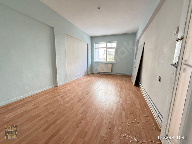 FATİH CAD ÜZERİ 3+1 ORTA KAT GÜNEY DOĞU CEPHE 120 M2 MANTOLAMALI - Görsel 13