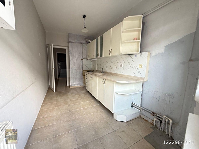 FATİH CAD ÜZERİ 3+1 ORTA KAT GÜNEY DOĞU CEPHE 120 M2 MANTOLAMALI - Görsel 26