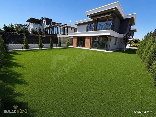 BAĞLICA MAHDE SATILIK 4+1 K.OTOPARKLI MERKEZİ KONUMDA VİLLA