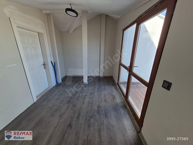 Ümraniye Dudullu Çakır life sitesinde kiralık daire-dublex - Görsel 30