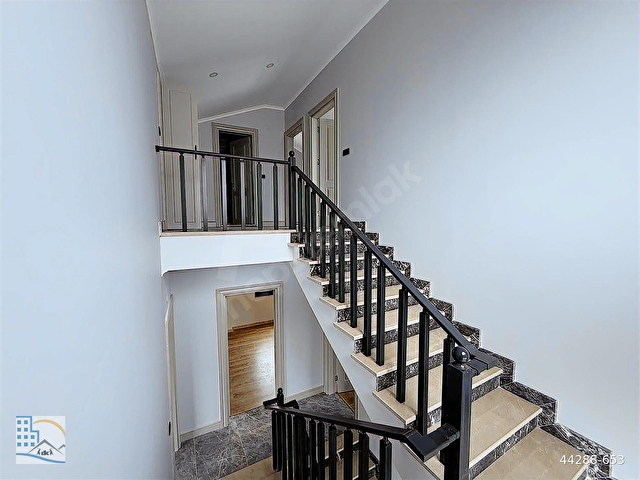 Şile Kumbabada Denize 100 m,Havuzlu,Şömineli 6+1 Tripleks Villa - Görsel 27