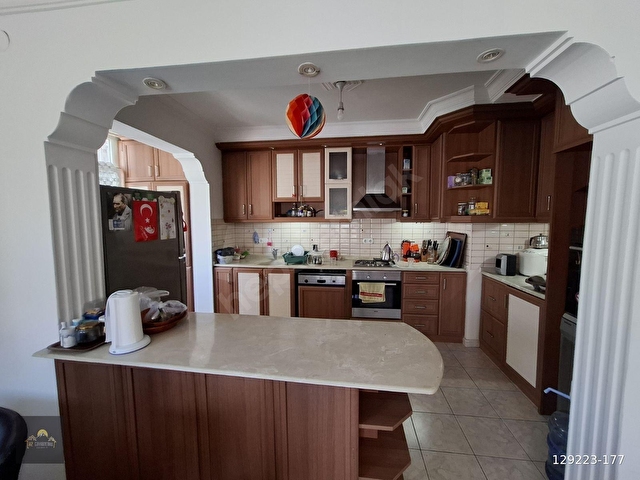 KUŞADASI MERKEZDE SATILIK 3 ODA 1 SALON YATIRIMLIK DAİRE - Görsel 2
