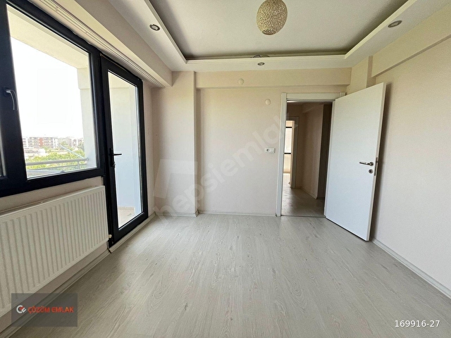 ÇÖZÜM EMLAKTAN MURADİYEDE ÖNÜ AÇIK 2+1 KARANLIKSIZ DAİRE - Görsel 8