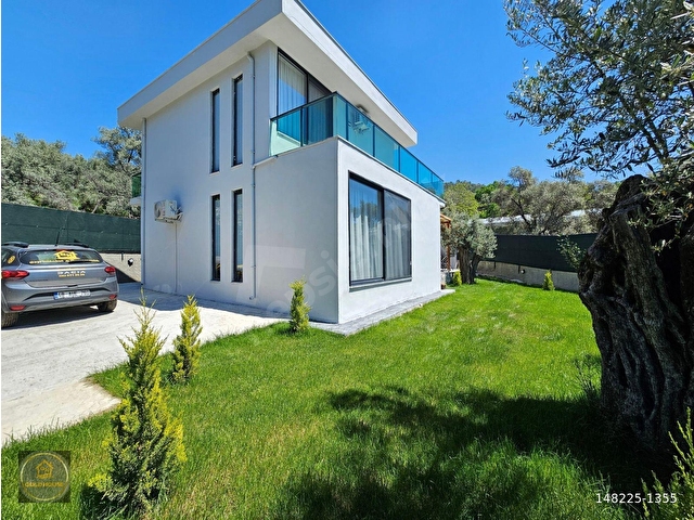 Goldhouse Dan Satılık Yakacıkta Doğayla İç İçe Müstakil Havuzlu Villa - Görsel 3