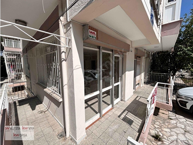 LATİFE HANIM SOKAĞINDA OFİS KULLANIMINA UYGUN KİRALIK 3+1 DAİRE - Görsel 4