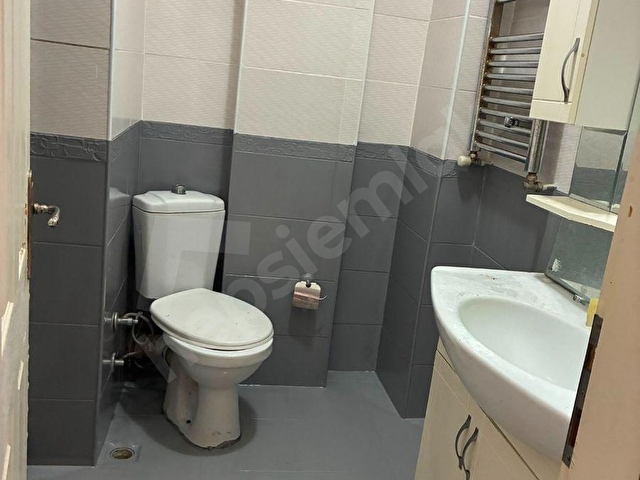 Üsküdar Zeynep Kamilde Marmaraya Sahile Yakın 2+1 Kiralık Daire - Görsel 3