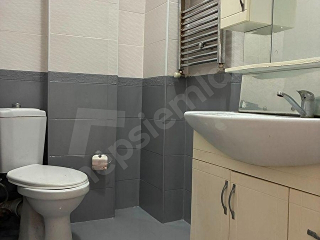 Üsküdar Zeynep Kamilde Marmaraya Sahile Yakın 2+1 Kiralık Daire - Görsel 2