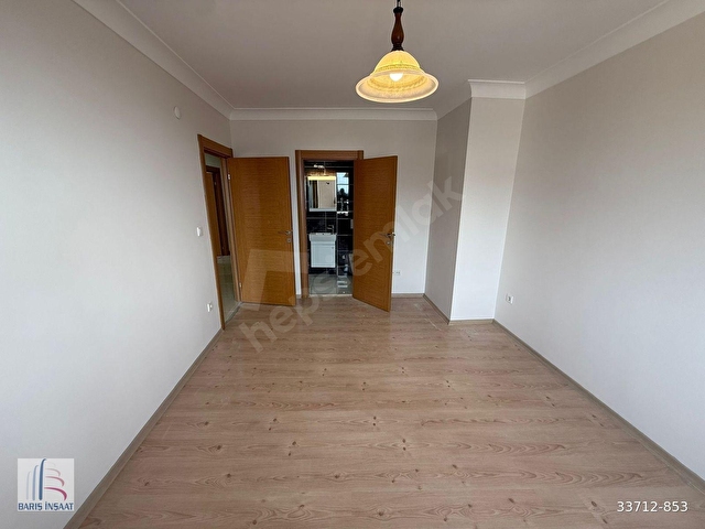 BARIŞTAN TEPEÜSTÜ BİLLUR RESİDENCEDE GENİŞ 120 M2 3+1 DAİRE - Görsel 10
