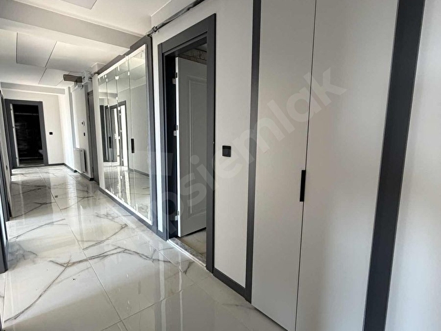 ALPAGUT-ALPAGUTBEYde 4+1 170m2BİREYSEL-DEPO-KİLER-GARAJ TKSOLUR - Görsel 7