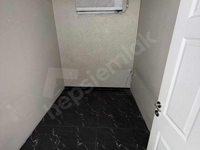 ŞİRİNEVLERDE E-5 CEPHELİ 85M2 4+1 KLİMALI KİRALIK OFİS - Görsel 15