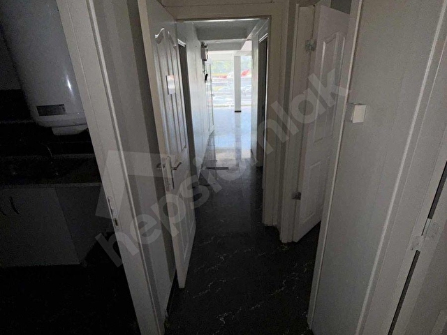 ŞİRİNEVLERDE E-5 CEPHELİ 85M2 4+1 KLİMALI KİRALIK OFİS - Görsel 27